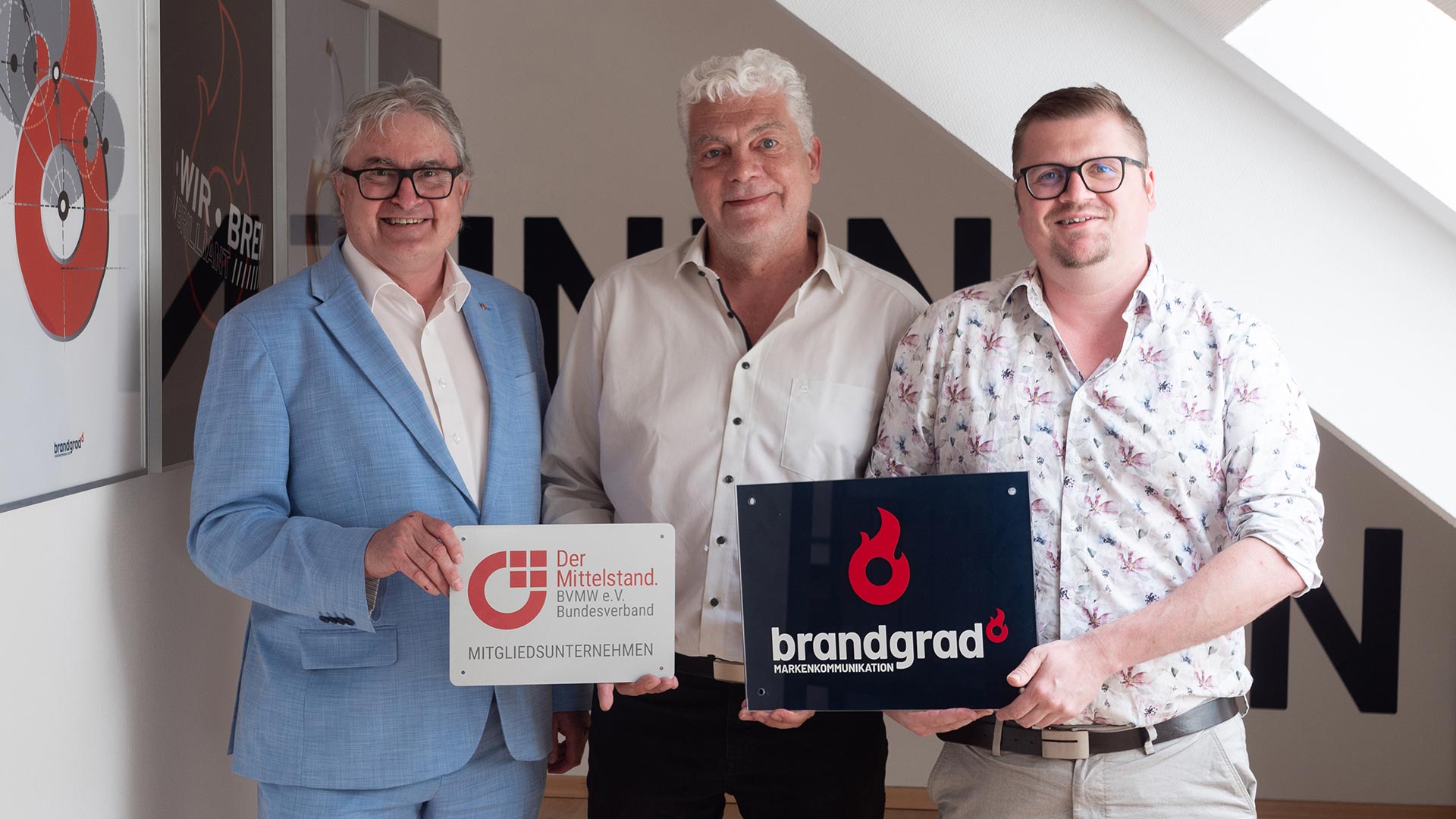 André Kinne und Johannes Gehrke von der Marketingagentur brandgrad° sind jetzt Mitglied beim Mittelstandsverein BVMW